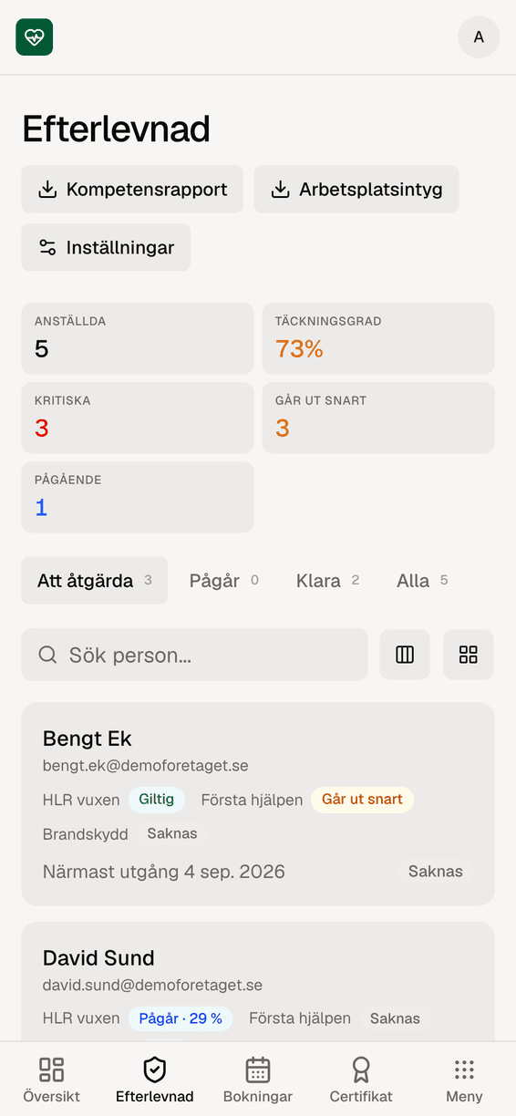 Medarbetarens vy i mobilen med egna intyg och status